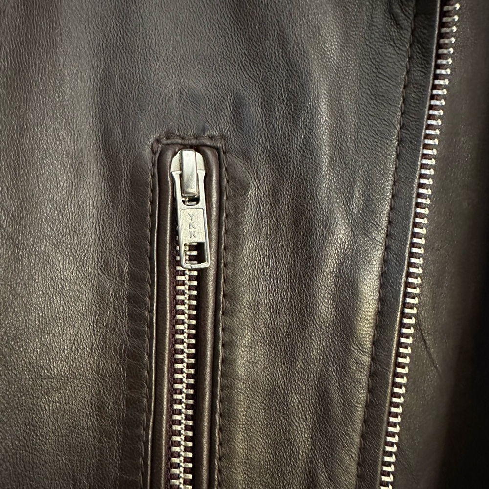 Quince “100% Leather Motorcycle Jacket” in Burgundy size Medium - Picture 8 of 10